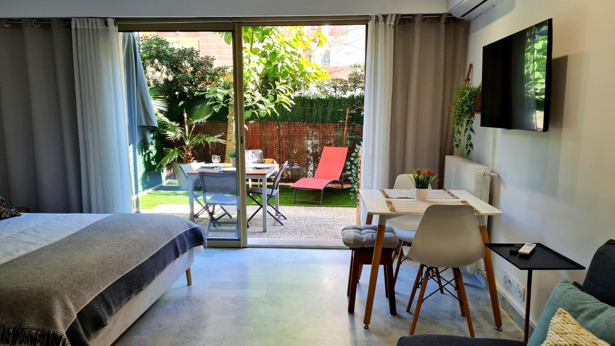 אנטיב Studio Sun-Beach Avec Parking Et Jardin - 500M Des Plages De Juan Les Pins מראה חיצוני תמונה